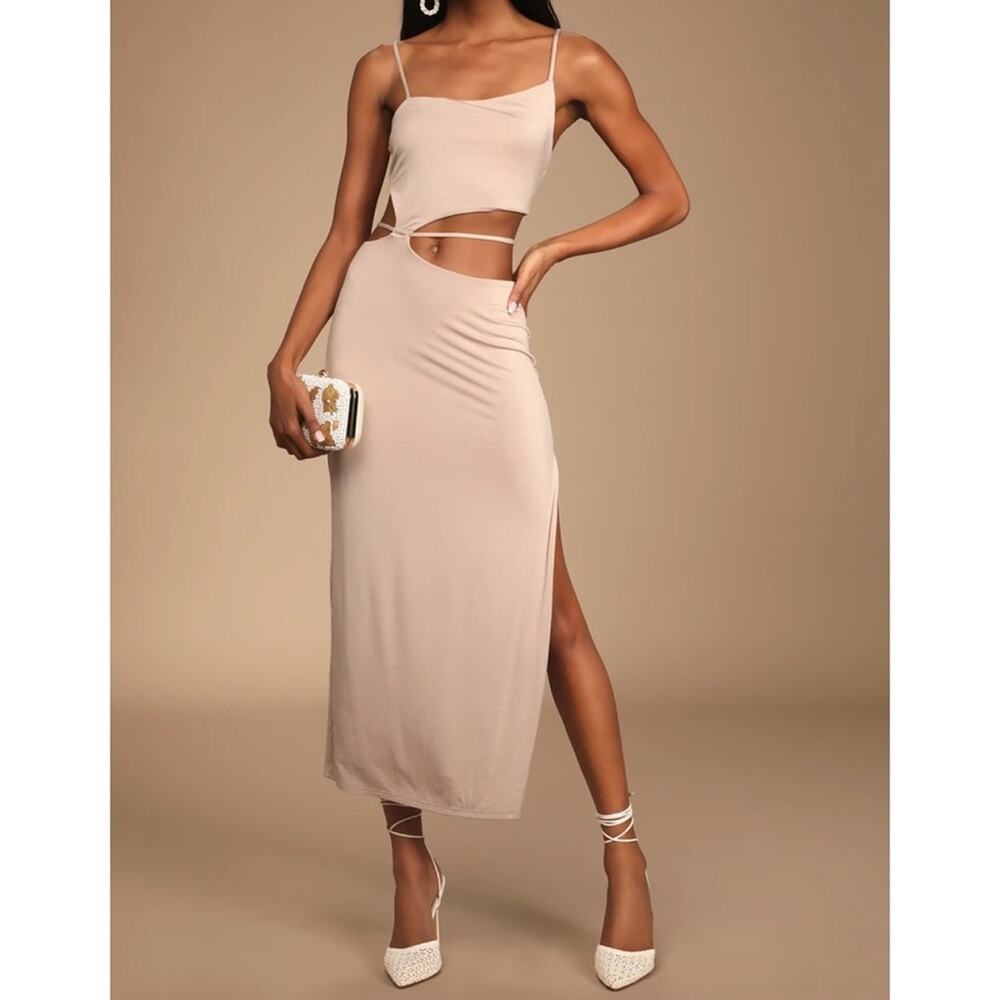 NWT Lulus Hot Take Taupe‎ Asymmetrical Cutout Midi Dress